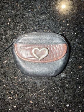 Brighton Heart Accent Black and Brown Leather Coin Pouch Purse